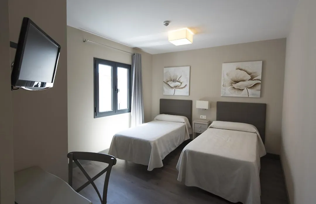 Hostal Emeritae-1