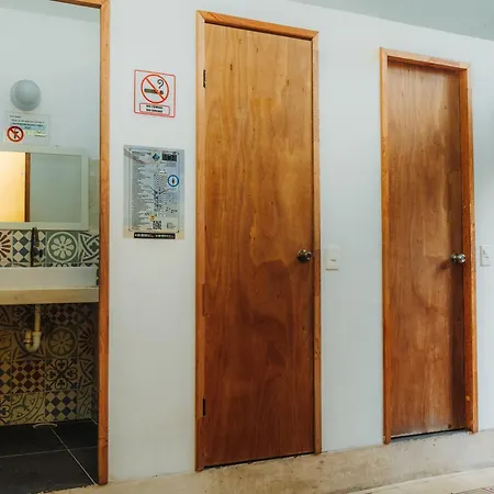 Che Nomadas Merida Hostel (Adults Only)-3