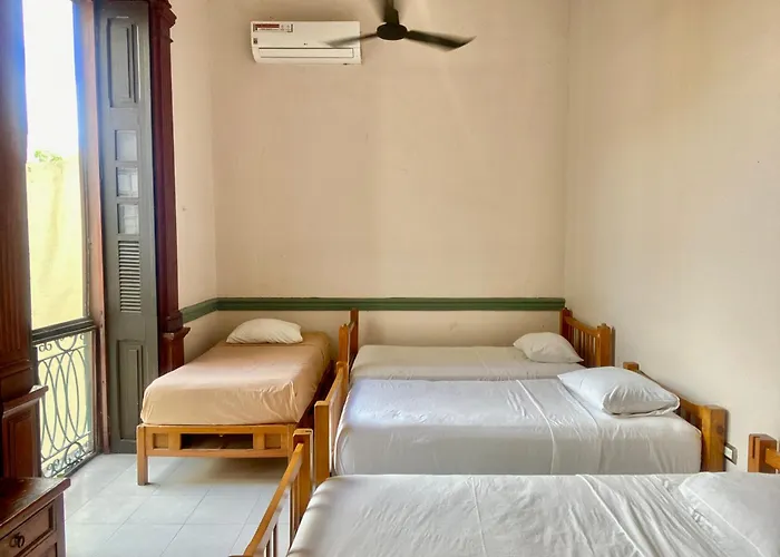 Hostal Zócalo